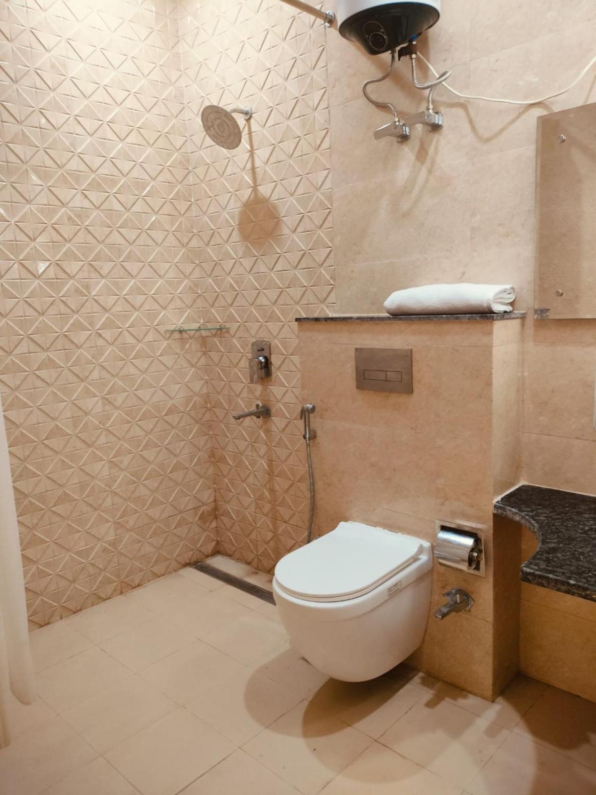 Umang - Premium Resort Like Villa In วรินดาวัน ภายนอก รูปภาพ