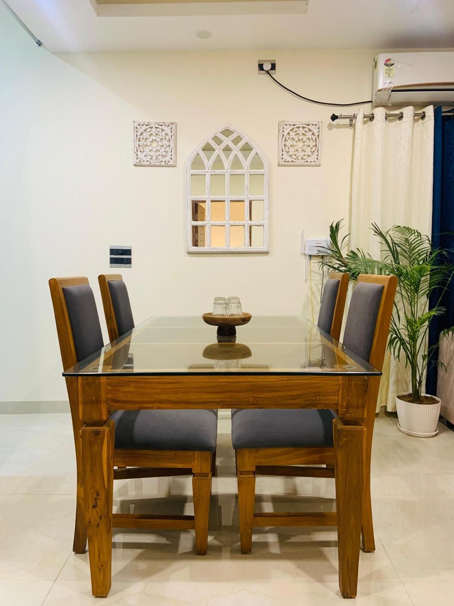 Umang - Premium Resort Like Villa In วรินดาวัน ภายนอก รูปภาพ